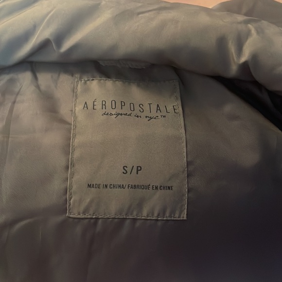 Aeropostale small green vest - Picture 7 of 7